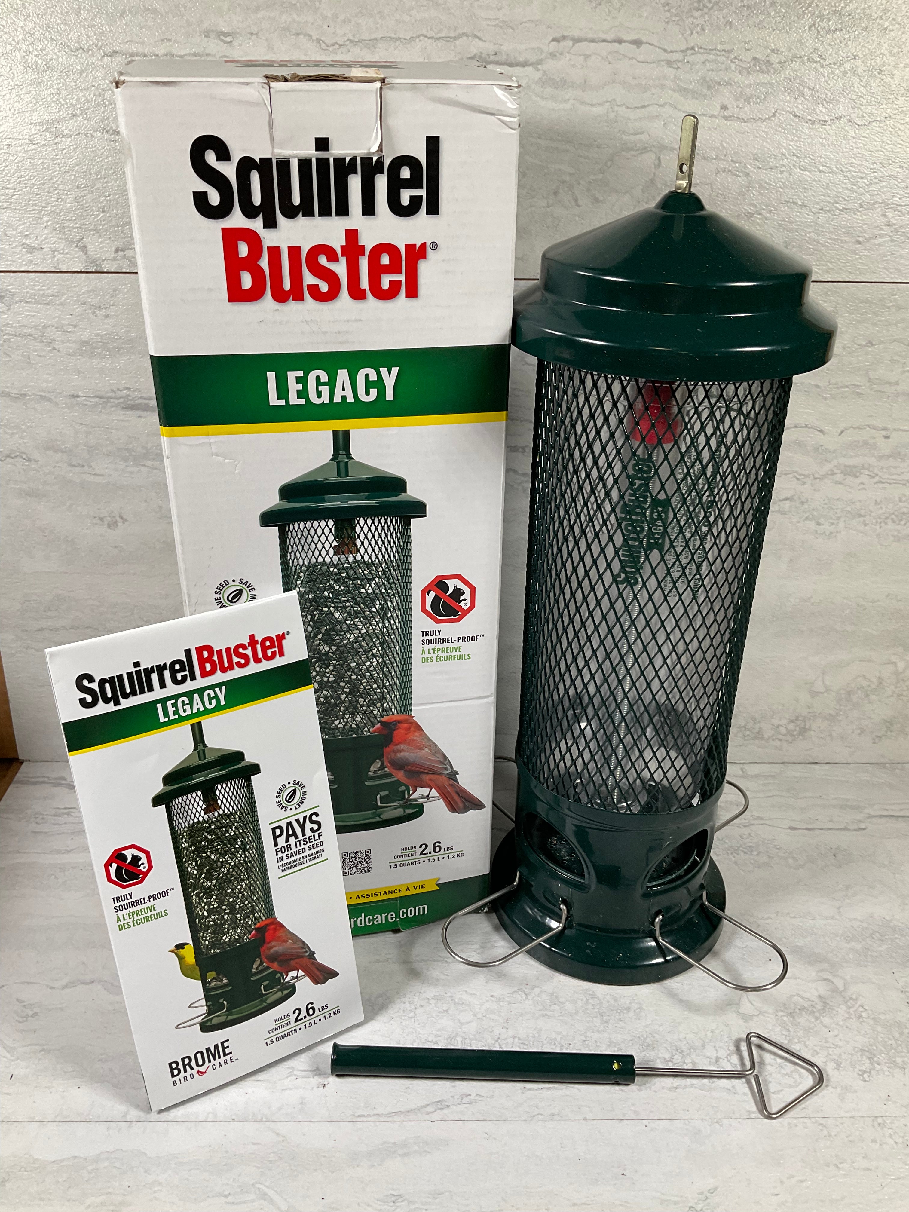 Squirrel Buster Legacy Squirrel-proof Bird Feeder w/4 Metal Perches (6957814579383)